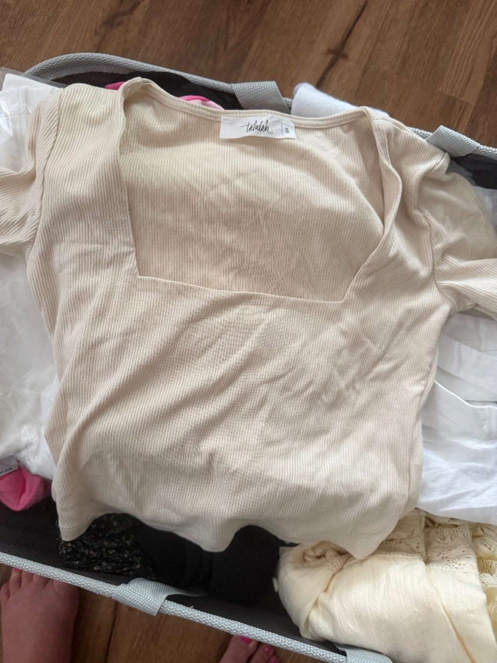 Ribbed cropped square neck top